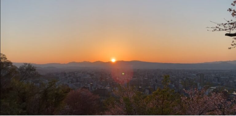 花岡山の日の出